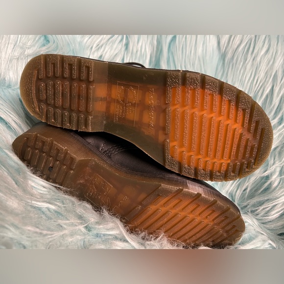 New Dr. Marten’s Boot Black Leather Youth Size 3 - Picture 4 of 5